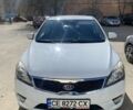 Белый Киа Сид, объемом двигателя 1.4 л и пробегом 180 тыс. км за 8000 $, фото 3 на Automoto.ua