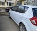 Белый Киа Сид, объемом двигателя 1.4 л и пробегом 180 тыс. км за 8000 $, фото 1 на Automoto.ua