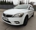 Белый Киа Сид, объемом двигателя 1.6 л и пробегом 193 тыс. км за 6999 $, фото 4 на Automoto.ua