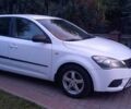 Белый Киа Сид, объемом двигателя 1.58 л и пробегом 206 тыс. км за 5500 $, фото 7 на Automoto.ua