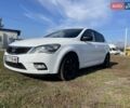 Белый Киа Сид, объемом двигателя 1.4 л и пробегом 211 тыс. км за 5999 $, фото 18 на Automoto.ua