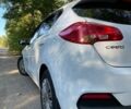 Белый Киа Сид, объемом двигателя 1.4 л и пробегом 241 тыс. км за 6200 $, фото 5 на Automoto.ua
