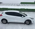 Белый Киа Сид, объемом двигателя 1.4 л и пробегом 232 тыс. км за 7300 $, фото 3 на Automoto.ua