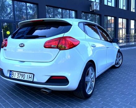 Білий Кіа Сід, об'ємом двигуна 1.6 л та пробігом 280 тис. км за 7800 $, фото 5 на Automoto.ua