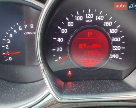 Киа Сид 2012 в Киеве на Automoto.ua Белый Киа Сид, объемом двигателя 1.59 л и пробегом 122 тыс. км за 9800 $, фото 21 на Automoto.ua