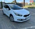 Білий Кіа Сід, об'ємом двигуна 1.4 л та пробігом 206 тис. км за 6600 $, фото 9 на Automoto.ua