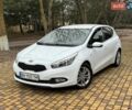 Белый Киа Сид, объемом двигателя 1.4 л и пробегом 287 тыс. км за 7800 $, фото 3 на Automoto.ua