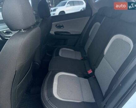 Білий Кіа Сід, об'ємом двигуна 1.59 л та пробігом 183 тис. км за 10500 $, фото 16 на Automoto.ua