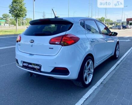 Белый Киа Сид, объемом двигателя 1.6 л и пробегом 175 тыс. км за 11900 $, фото 10 на Automoto.ua