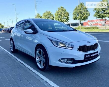 Белый Киа Сид, объемом двигателя 1.6 л и пробегом 175 тыс. км за 11900 $, фото 9 на Automoto.ua