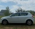 Белый Киа Сид, объемом двигателя 1.58 л и пробегом 290 тыс. км за 5700 $, фото 4 на Automoto.ua
