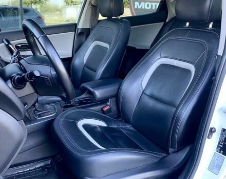 Белый Киа Сид, объемом двигателя 1.6 л и пробегом 175 тыс. км за 11900 $, фото 22 на Automoto.ua