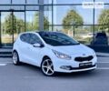 Белый Киа Сид, объемом двигателя 1.6 л и пробегом 175 тыс. км за 11900 $, фото 2 на Automoto.ua