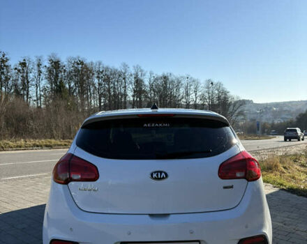 Белый Киа Сид, объемом двигателя 1.6 л и пробегом 263 тыс. км за 8999 $, фото 4 на Automoto.ua