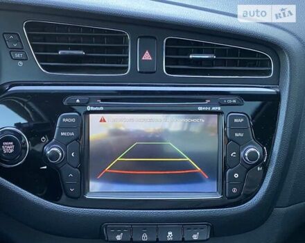 Белый Киа Сид, объемом двигателя 1.6 л и пробегом 175 тыс. км за 11900 $, фото 48 на Automoto.ua