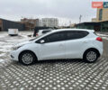 Белый Киа Сид, объемом двигателя 1.4 л и пробегом 198 тыс. км за 8000 $, фото 7 на Automoto.ua