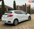 Белый Киа Сид, объемом двигателя 1.4 л и пробегом 287 тыс. км за 7800 $, фото 11 на Automoto.ua