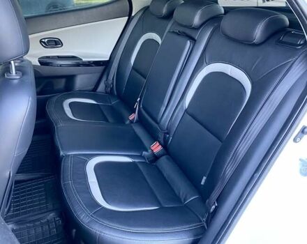 Белый Киа Сид, объемом двигателя 1.6 л и пробегом 175 тыс. км за 11900 $, фото 27 на Automoto.ua