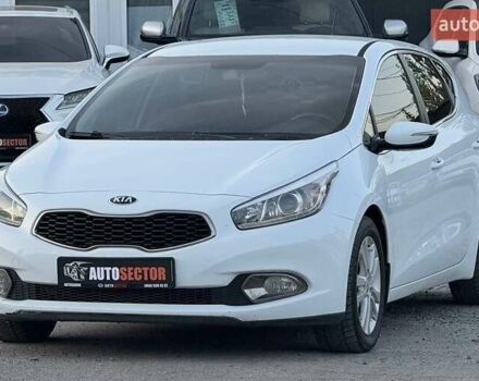 Білий Кіа Сід, об'ємом двигуна 1.59 л та пробігом 183 тис. км за 10500 $, фото 2 на Automoto.ua