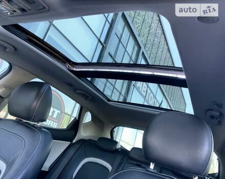 Белый Киа Сид, объемом двигателя 1.6 л и пробегом 175 тыс. км за 11900 $, фото 23 на Automoto.ua