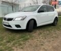 Белый Киа Сид, объемом двигателя 1.59 л и пробегом 260 тыс. км за 6200 $, фото 1 на Automoto.ua