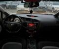 Білий Кіа Сід, об'ємом двигуна 1.6 л та пробігом 199 тис. км за 10500 $, фото 12 на Automoto.ua