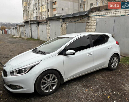 Білий Кіа Сід, об'ємом двигуна 1.59 л та пробігом 116 тис. км за 11500 $, фото 3 на Automoto.ua