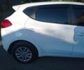 Белый Киа Сид, объемом двигателя 1.4 л и пробегом 238 тыс. км за 5100 $, фото 12 на Automoto.ua
