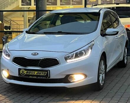 Білий Кіа Сід, об'ємом двигуна 1.6 л та пробігом 199 тис. км за 10500 $, фото 2 на Automoto.ua