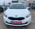 Білий Кіа Сід, об'ємом двигуна 1.4 л та пробігом 216 тис. км за 8150 $, фото 5 на Automoto.ua