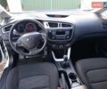 Белый Киа Сид, объемом двигателя 1.4 л и пробегом 238 тыс. км за 5100 $, фото 14 на Automoto.ua