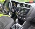 Белый Киа Сид, объемом двигателя 1.6 л и пробегом 220 тыс. км за 8000 $, фото 39 на Automoto.ua