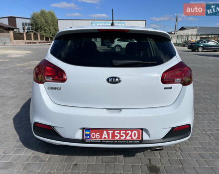 Белый Киа Сид, объемом двигателя 1.4 л и пробегом 166 тыс. км за 8700 $, фото 9 на Automoto.ua