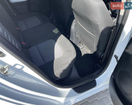 Белый Киа Сид, объемом двигателя 1.4 л и пробегом 166 тыс. км за 8700 $, фото 21 на Automoto.ua