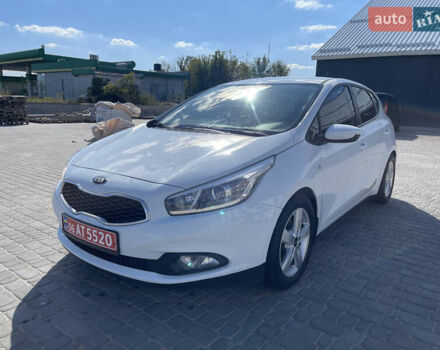 Белый Киа Сид, объемом двигателя 1.4 л и пробегом 166 тыс. км за 8700 $, фото 1 на Automoto.ua