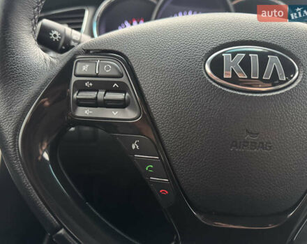 Білий Кіа Сід, об'ємом двигуна 1.6 л та пробігом 83 тис. км за 12300 $, фото 29 на Automoto.ua