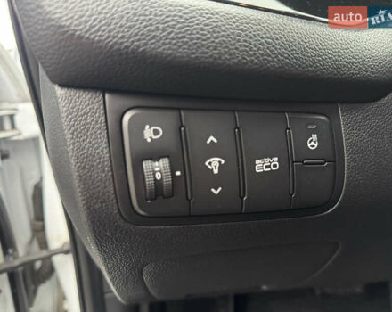 Білий Кіа Сід, об'ємом двигуна 1.6 л та пробігом 83 тис. км за 12300 $, фото 19 на Automoto.ua