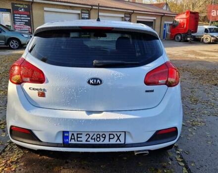 Белый Киа Сид, объемом двигателя 1.4 л и пробегом 168 тыс. км за 7999 $, фото 4 на Automoto.ua