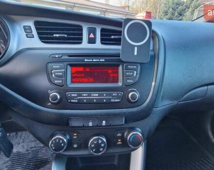Белый Киа Сид, объемом двигателя 1.4 л и пробегом 168 тыс. км за 7999 $, фото 16 на Automoto.ua