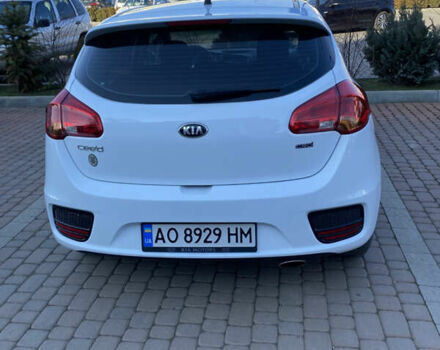 Білий Кіа Сід, об'ємом двигуна 1.6 л та пробігом 242 тис. км за 8300 $, фото 8 на Automoto.ua