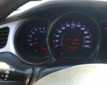Белый Киа Сид, объемом двигателя 1.4 л и пробегом 229 тыс. км за 8700 $, фото 5 на Automoto.ua