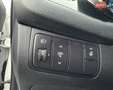 Білий Кіа Сід, об'ємом двигуна 1.59 л та пробігом 147 тис. км за 13300 $, фото 45 на Automoto.ua