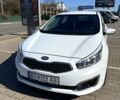 Белый Киа Сид, объемом двигателя 1.6 л и пробегом 228 тыс. км за 11900 $, фото 1 на Automoto.ua