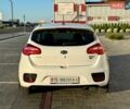 Білий Кіа Сід, об'ємом двигуна 1.6 л та пробігом 180 тис. км за 12500 $, фото 3 на Automoto.ua
