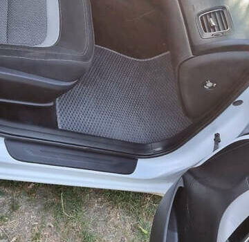 Белый Киа Сид, объемом двигателя 1.6 л и пробегом 89 тыс. км за 12100 $, фото 7 на Automoto.ua