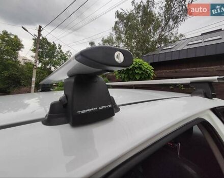 Белый Киа Сид, объемом двигателя 1.58 л и пробегом 149 тыс. км за 11900 $, фото 27 на Automoto.ua