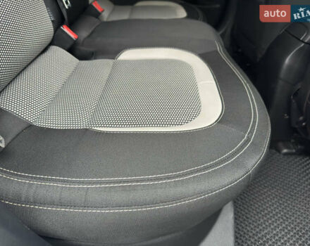 Білий Кіа Сід, об'ємом двигуна 1.59 л та пробігом 147 тис. км за 13300 $, фото 28 на Automoto.ua