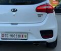 Білий Кіа Сід, об'ємом двигуна 1.58 л та пробігом 180 тис. км за 13900 $, фото 10 на Automoto.ua