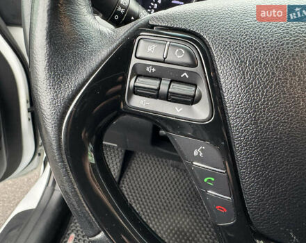 Білий Кіа Сід, об'ємом двигуна 1.59 л та пробігом 147 тис. км за 13300 $, фото 43 на Automoto.ua