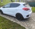 Белый Киа Сид, объемом двигателя 1.6 л и пробегом 215 тыс. км за 9700 $, фото 5 на Automoto.ua